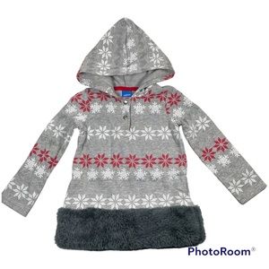 NWOT Disney snowflake print fleece hoodie with gray fur trim hem Size 3T